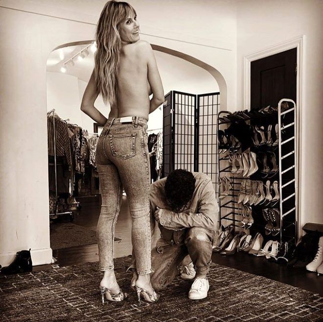 Ünlü model yine çırılçıplak poz verdi! 1