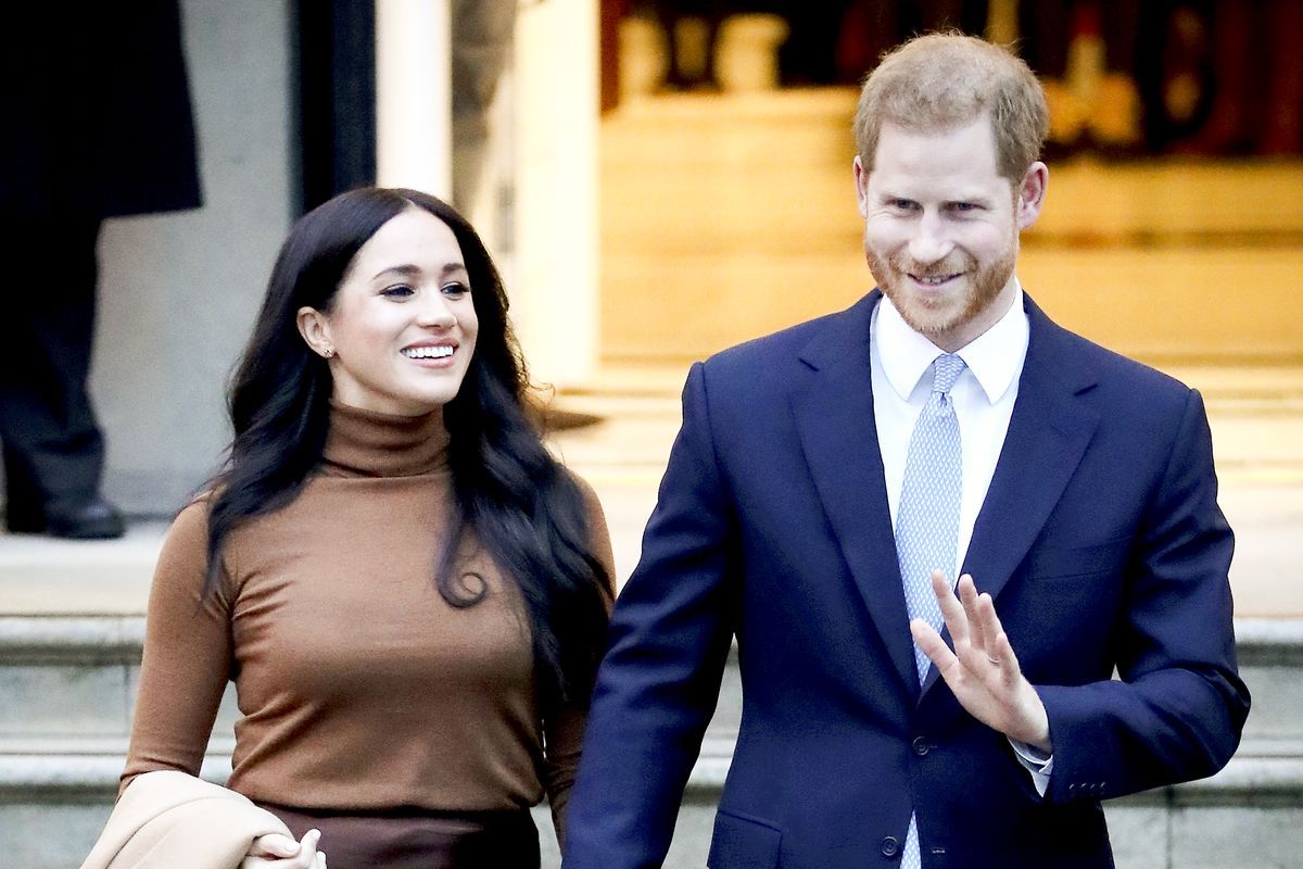 Prens Harry ve eşi Düşes Meghan Markle Kraliyet'ten çekiliyor! 11