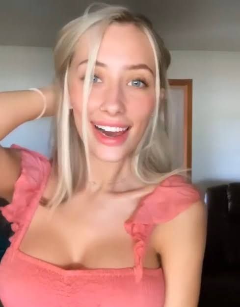 Çıplak fotoğraflarıyla bağış toplayan modele şok! 4