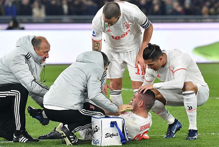 Merih Demiral önce gol attı, sonra sakatlandı! 5