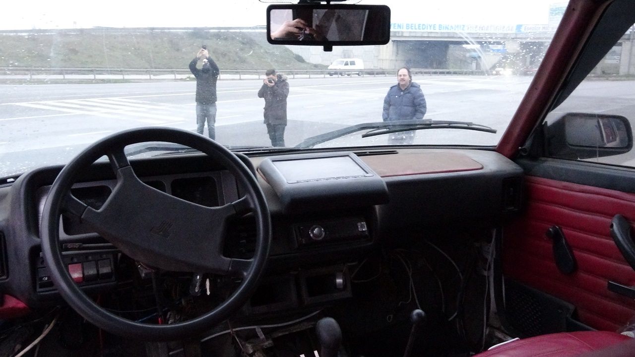 Baba yadigarı Kartal'ı arazi aracına dönüştürdü... 12