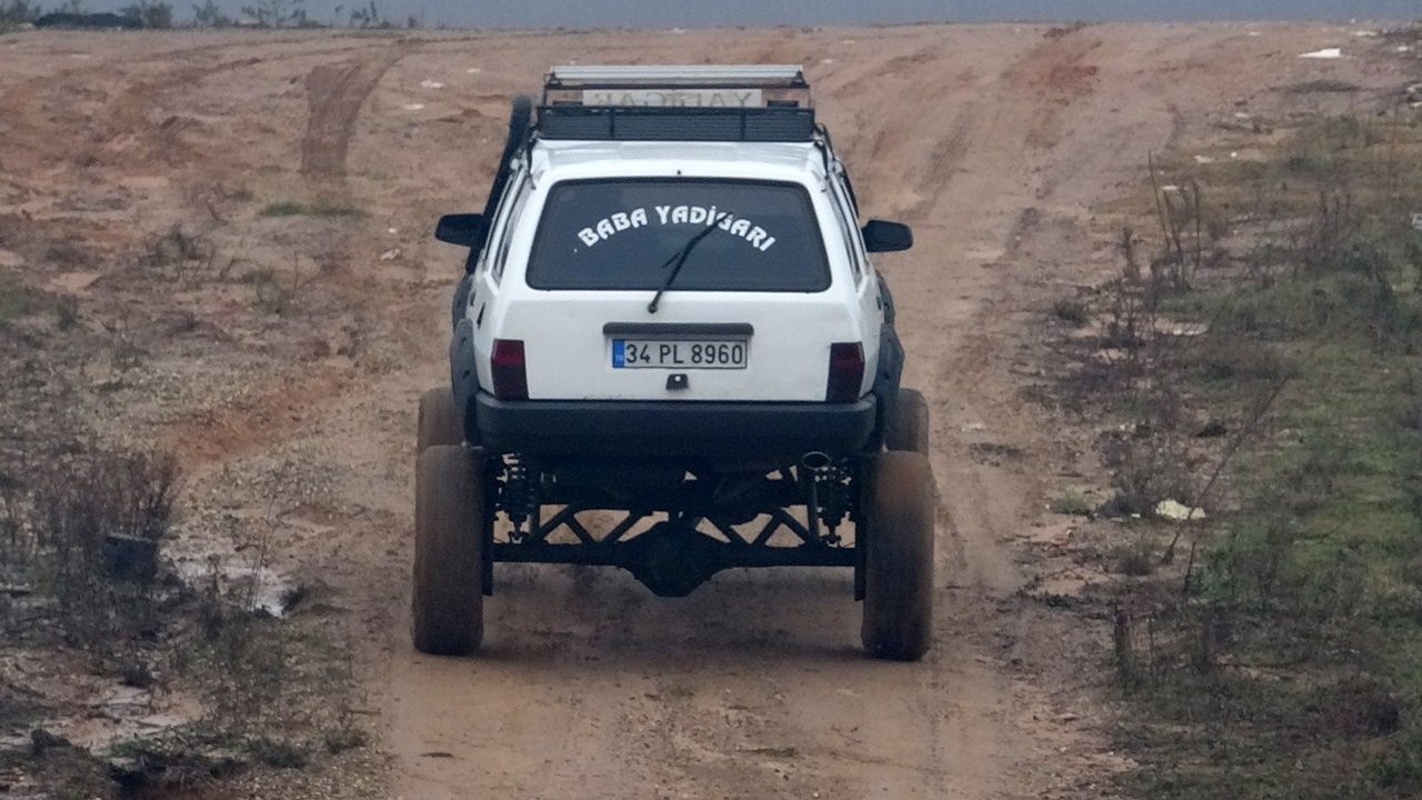 Baba yadigarı Kartal'ı arazi aracına dönüştürdü... 15