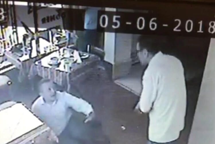 Kan donduran mesajları gösterip "Keşke ben ölseydim" dedi! 13