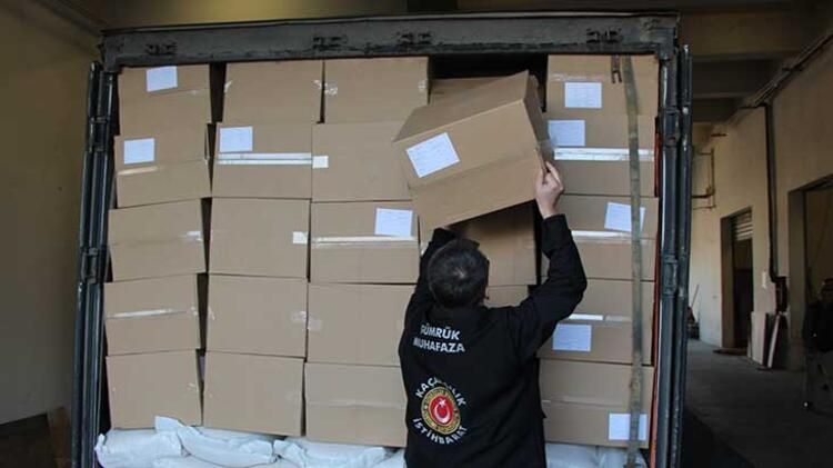 Kapıkule'de milyonlarca makaron ele geçirildi! 6