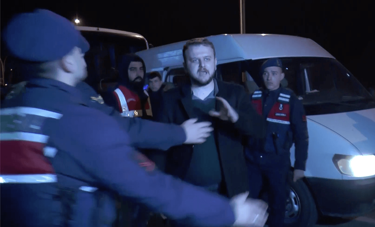 Denizli'de fuhuş çetelerine operasyon! 71 gözaltı 5