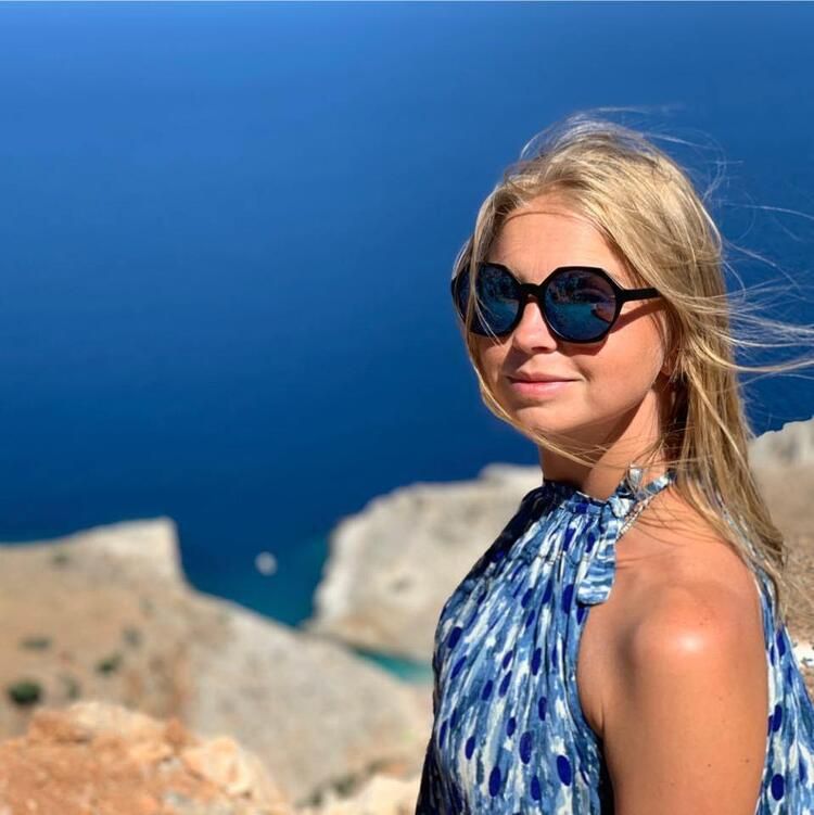 Kanlı aşk! Okul müdiresi öğrencilerine para verip... 21
