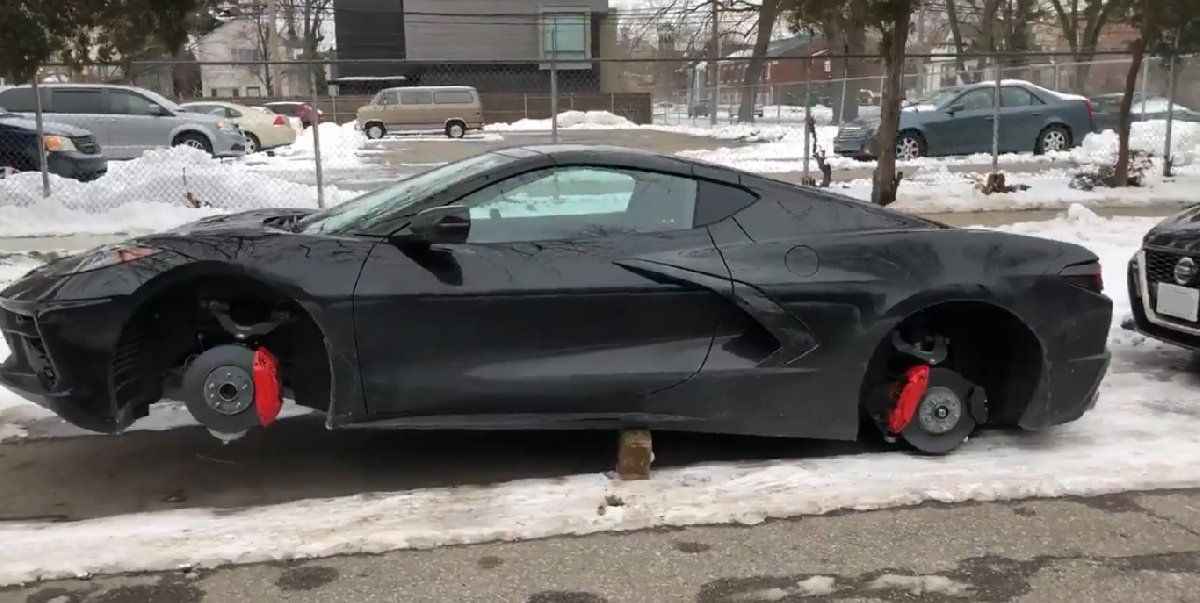 3 milyon dolarlık Corvette C8'e bunu yaptılar! 1