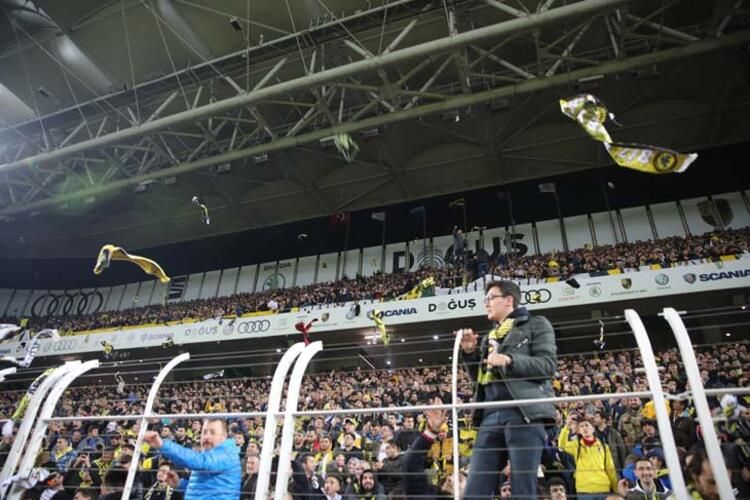 "Elazığ üşüme Fenerbahçe seninle..." 3