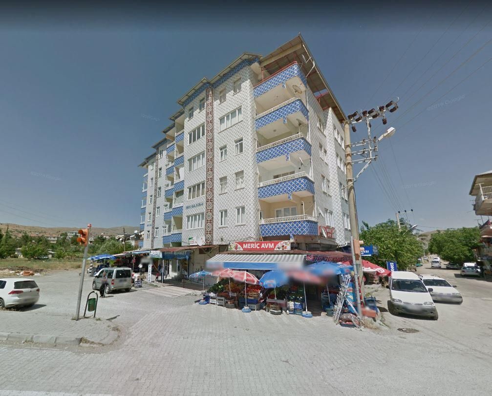 2011'de hasar gördü 6.8 ile yıkıldı! 1