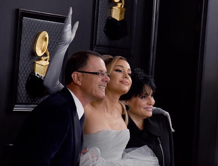 Grammy'de şıklık yarışı... 4
