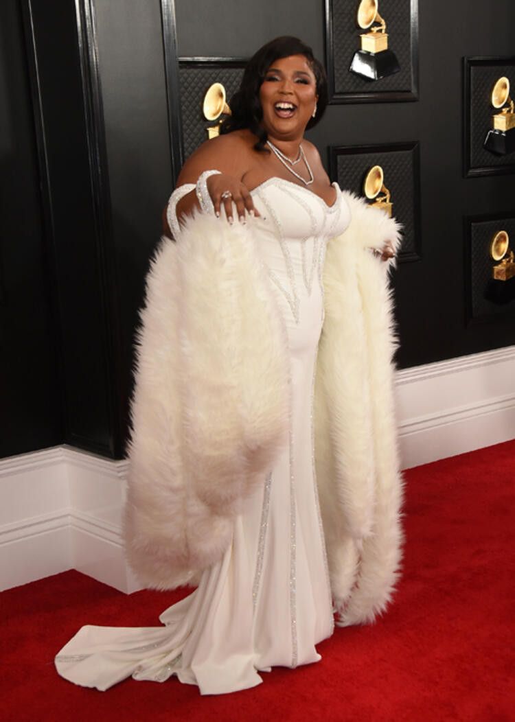 Grammy'de şıklık yarışı... 49