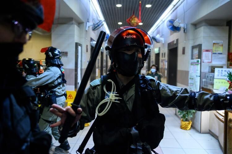 Korona virüsü karantina binasına bomba atıldı! 6