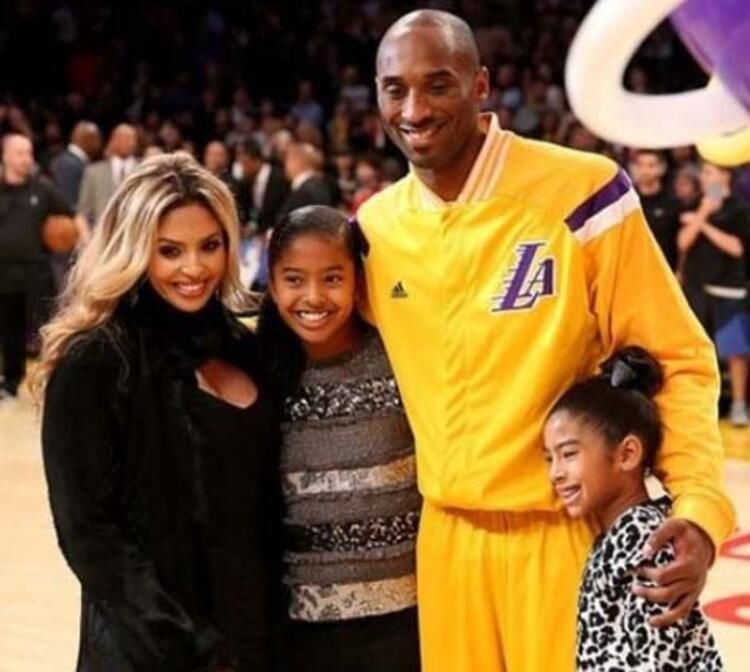 Kobe eşiyle helikopter anlaşması yapmış 7