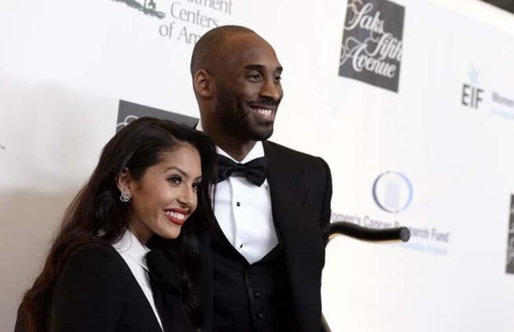 Kobe eşiyle helikopter anlaşması yapmış 9
