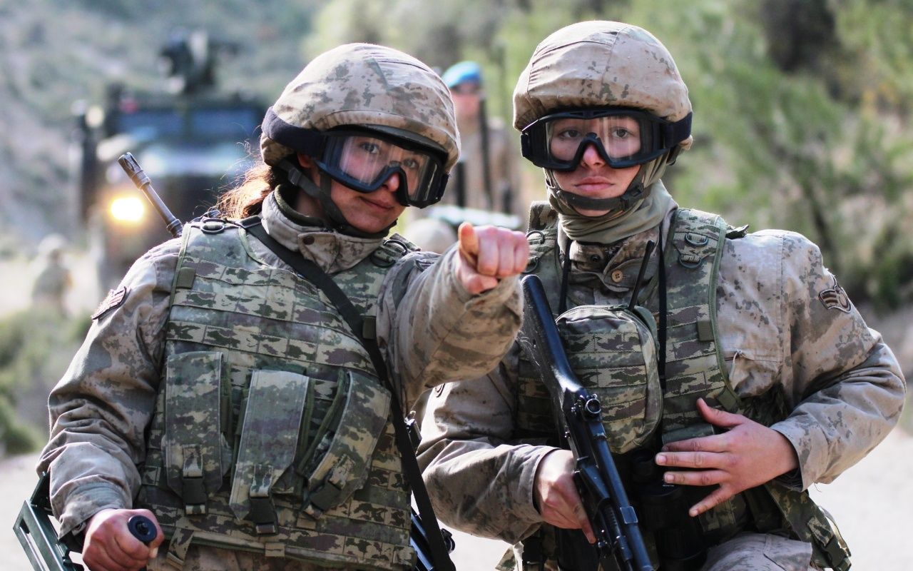 İzmir’den Uşak’a kadar koşuyor, Uşak’tan da Trabzon’a yürüyorlar 25