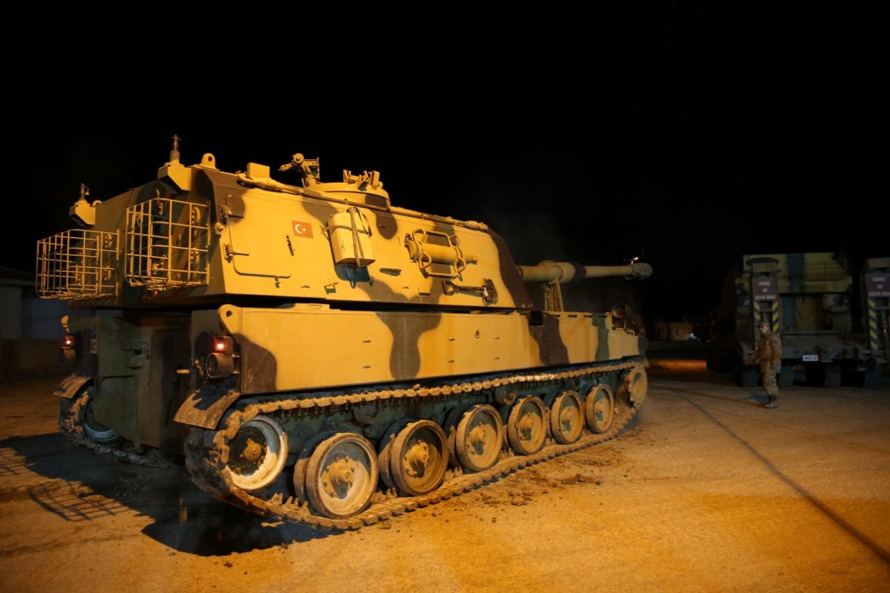 Suriye sınırına tank ve zırhlı sevkiyatı! 3