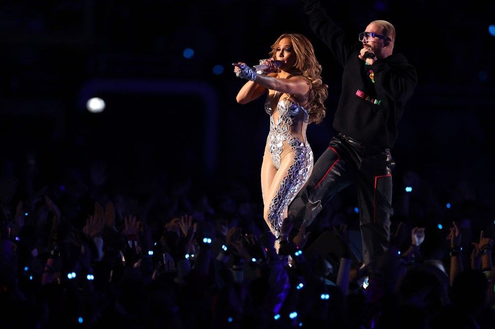 Jennifer Lopez ve Shakira Latin rüzgarı estirdi 24