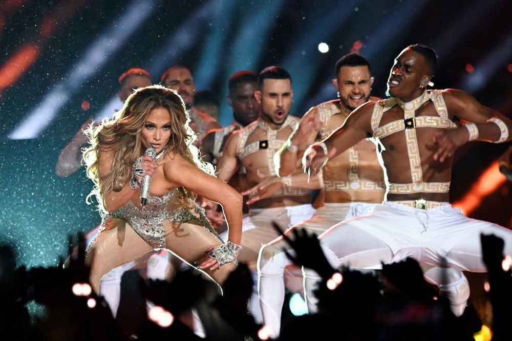 Jennifer Lopez ve Shakira Latin rüzgarı estirdi 21