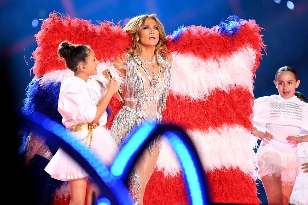 Jennifer Lopez ve Shakira Latin rüzgarı estirdi 27