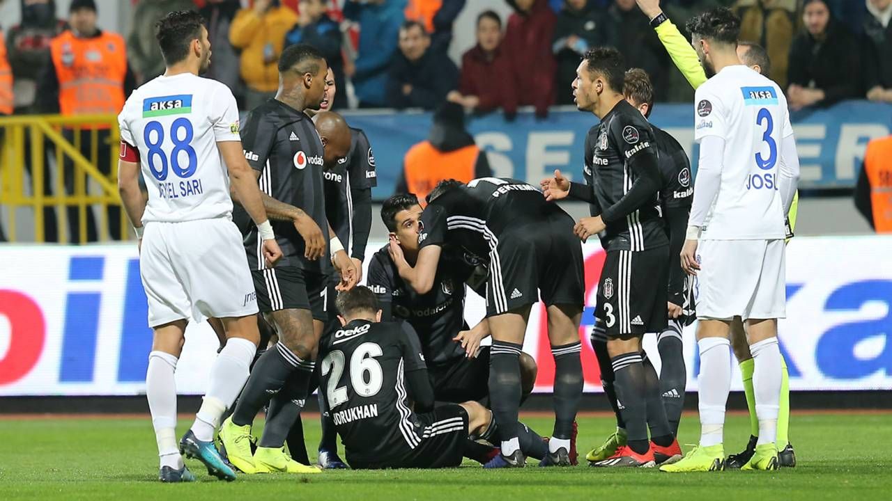 Dorukhan Toköz'e mahkemeden ceza 6