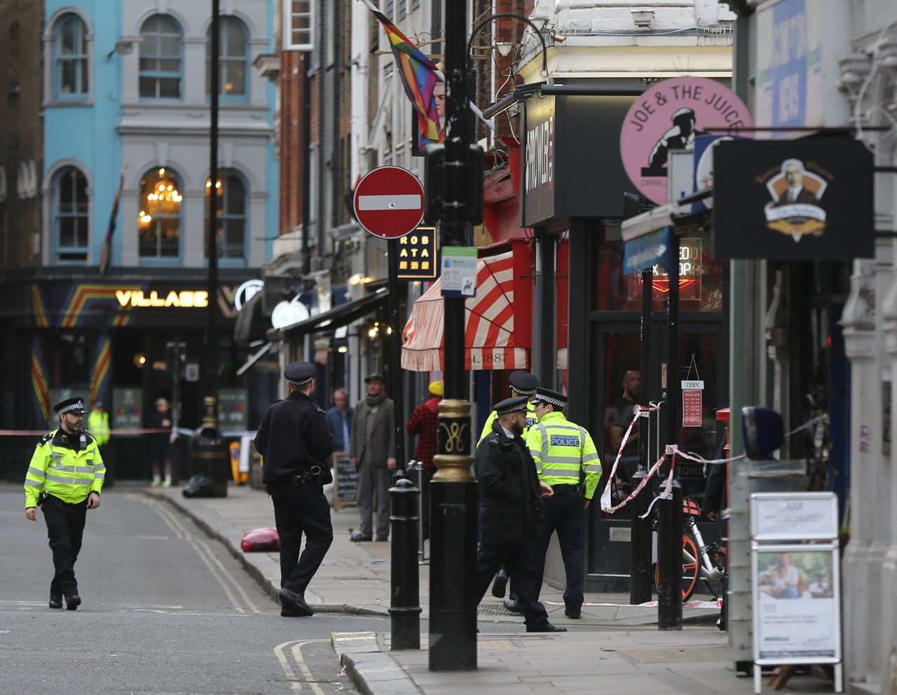 Londra'da bomba paniği... 6
