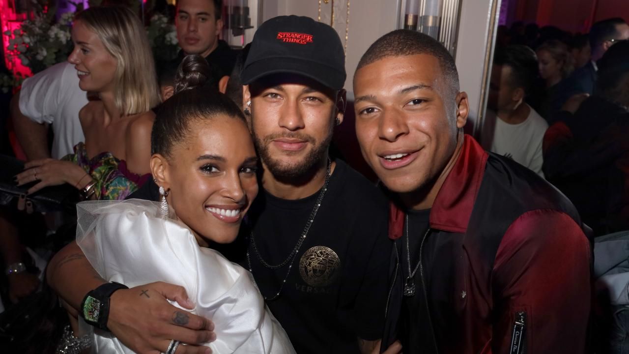 Neymar, doğum günü öncesi yine sakatlandı 7