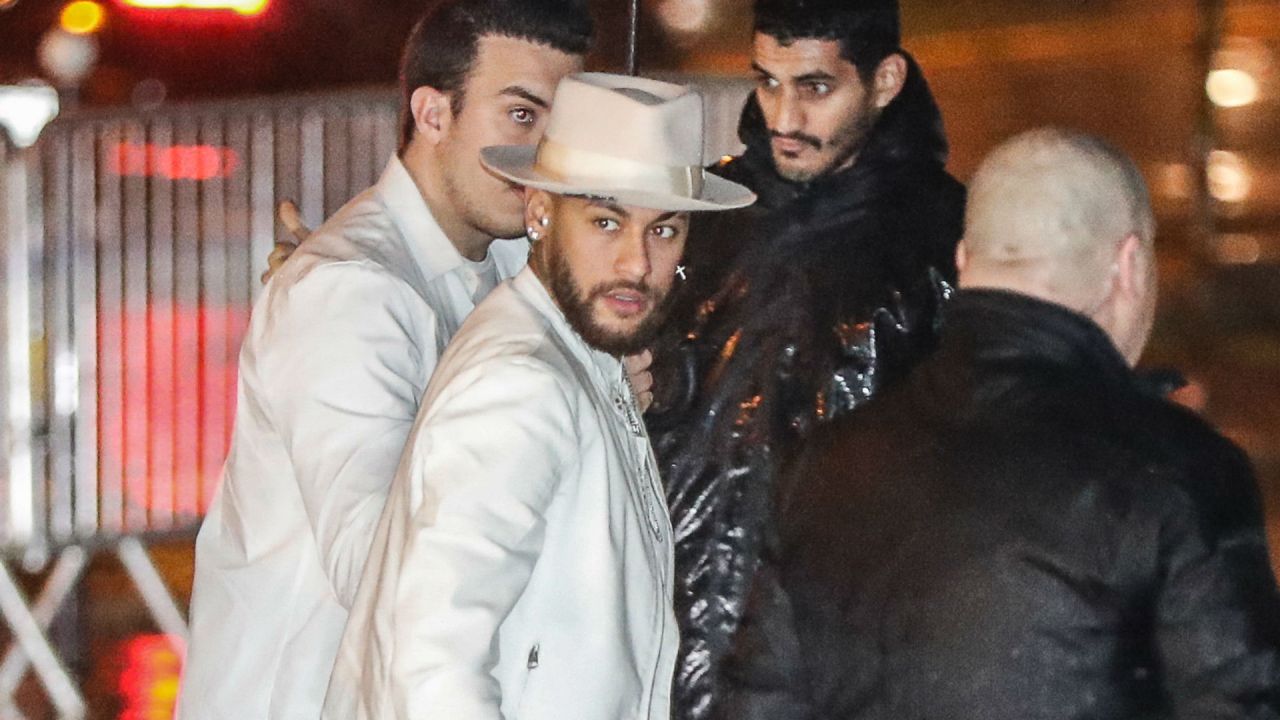 Neymar, doğum günü öncesi yine sakatlandı 6