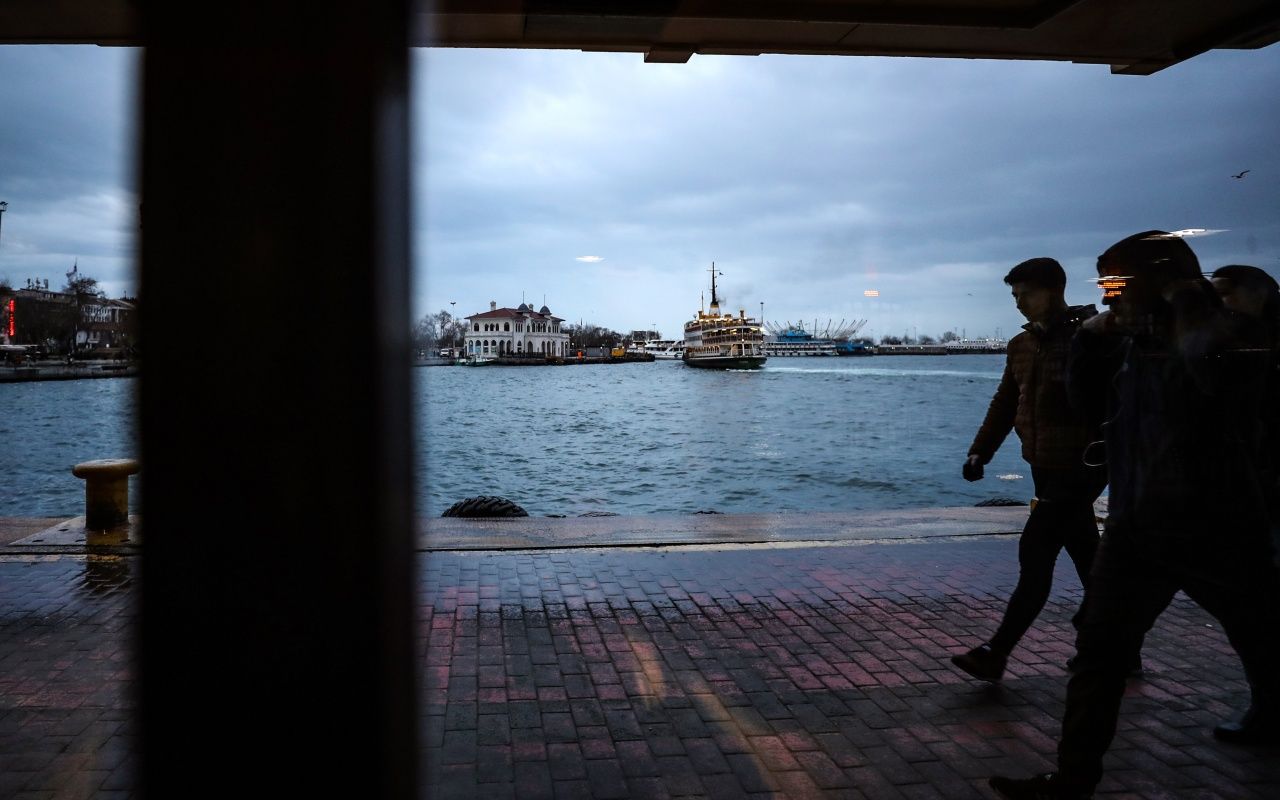 İstanbul, günün ilk ışıklarıyla yağışa teslim oldu 4