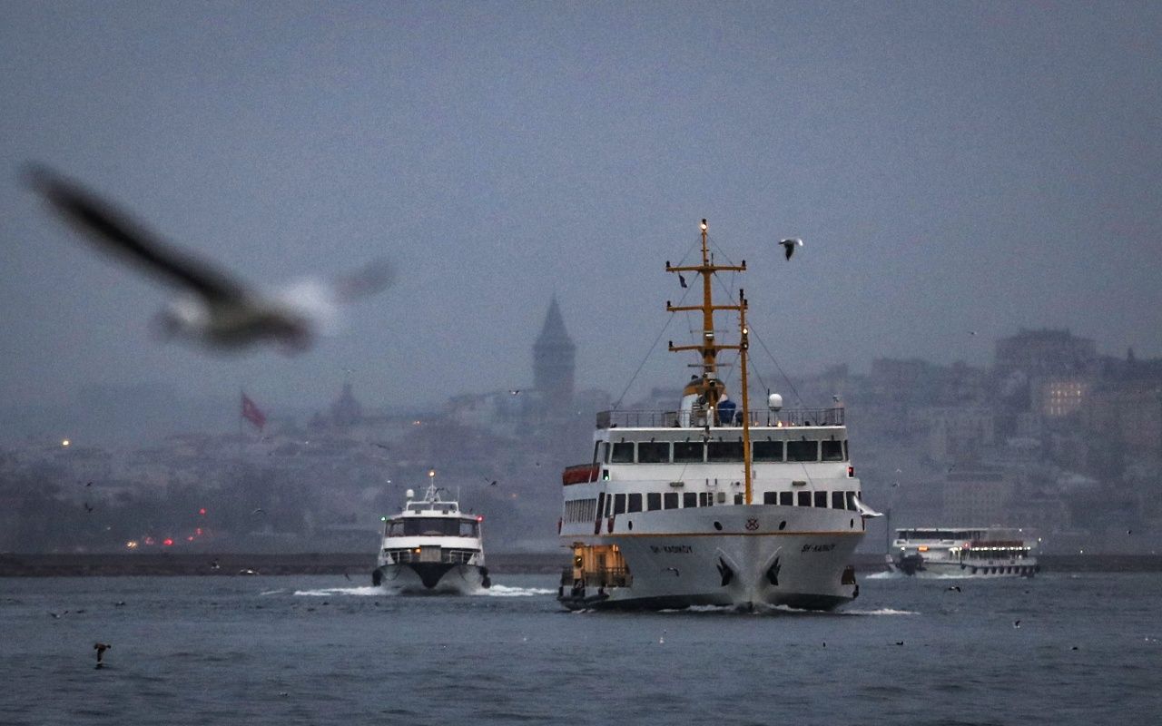 İstanbul, günün ilk ışıklarıyla yağışa teslim oldu 11