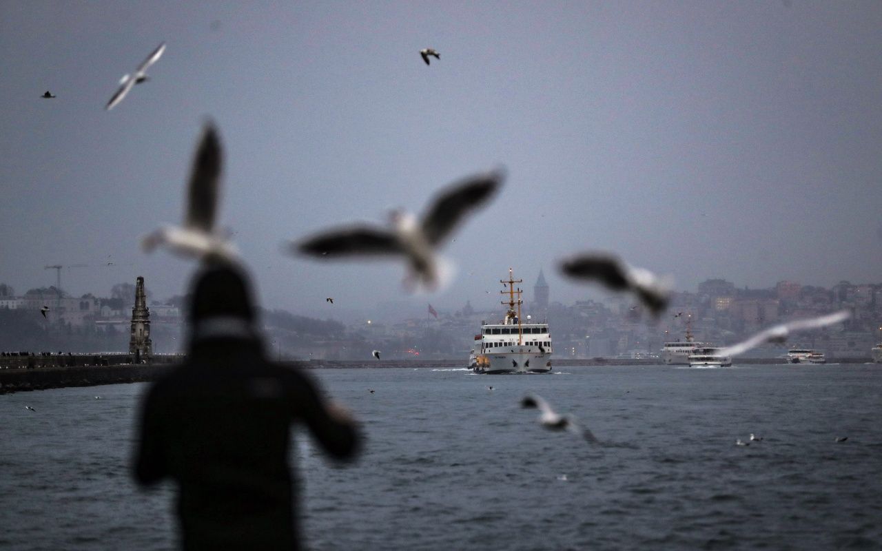 İstanbul, günün ilk ışıklarıyla yağışa teslim oldu 13