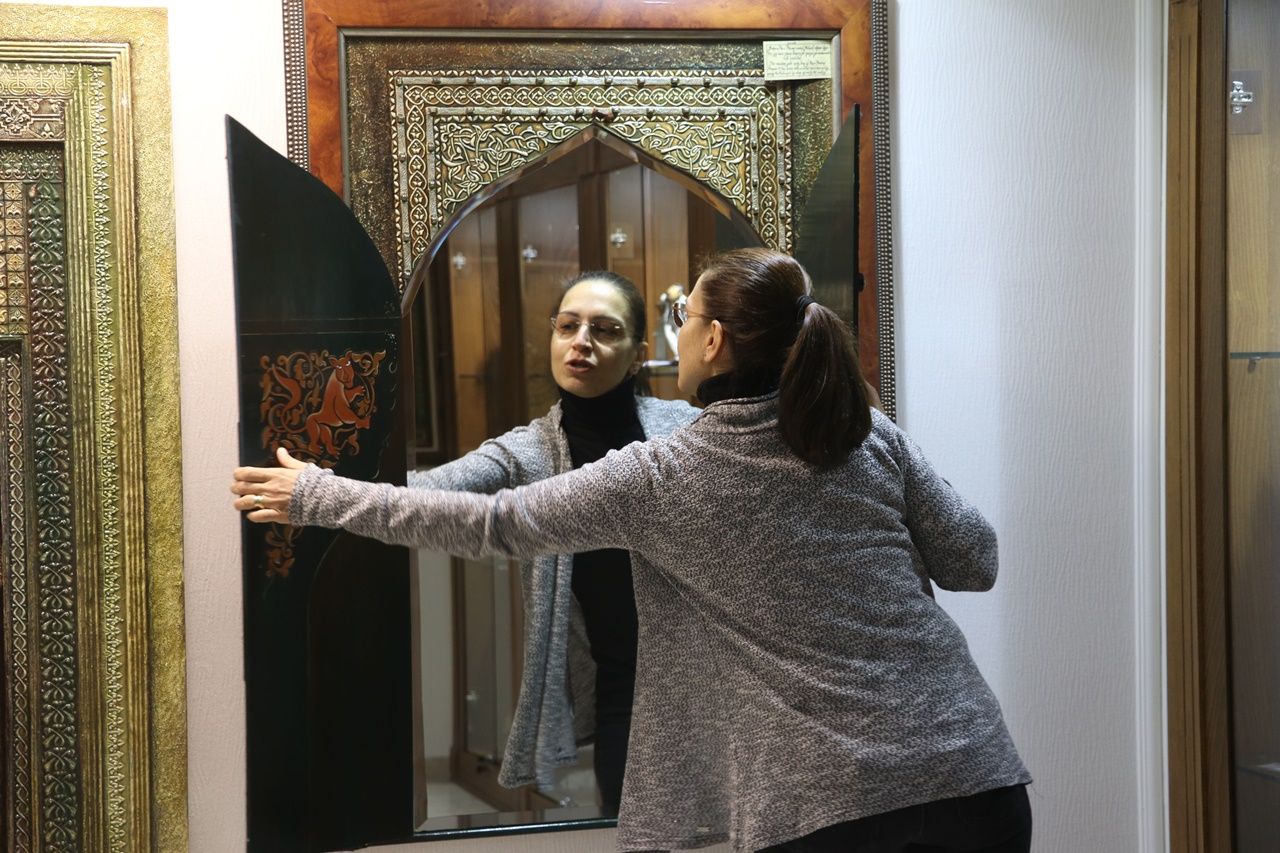 Geleneksel Anadolu desenleri aynalara nakşediliyor! 1