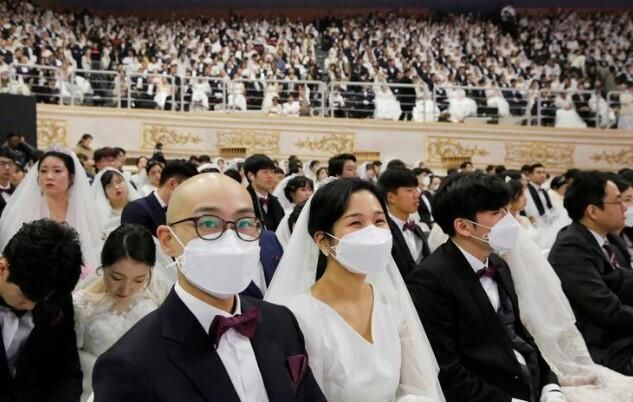 Korona virüsü bile durduramadı! 6 bin çifte toplu nikah 15