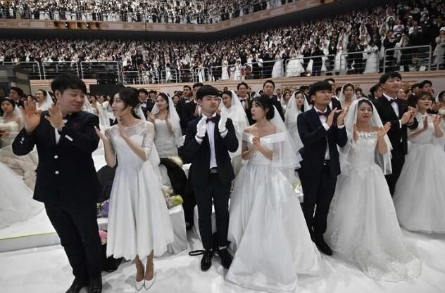 Korona virüsü bile durduramadı! 6 bin çifte toplu nikah 17