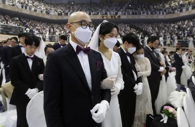 Korona virüsü bile durduramadı! 6 bin çifte toplu nikah 27