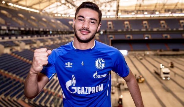 Ozan Kabak tarihe geçmeye hazırlanıyor 3