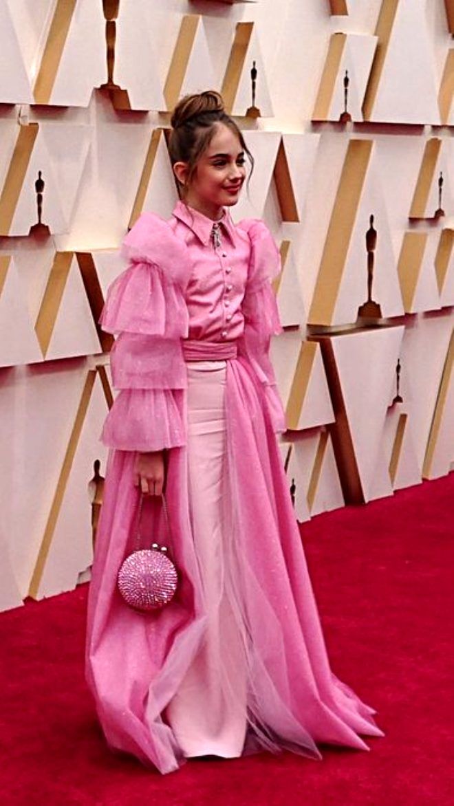 Oscar'da ilginç anlar! 14 bin TL'lik çantasında sandviç taşıdı 4