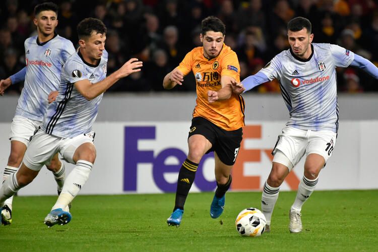 UEFA'nın M.City'e verdiği ceza sonrası gözler Türk takımlarına çevrildi 5
