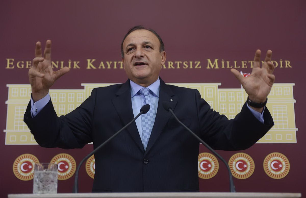Baykal, 'darbeciler, sivil mahkemede' yargılansın dedi, aynı gece kasedi çıktı 21