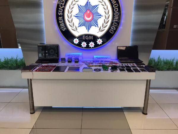 Yüzlerce kişiyi mağdur eden ATM farelerine baskın 9