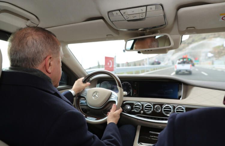 Menemen Çandarlı otoyolunu açtı, direksiyona geçti 1