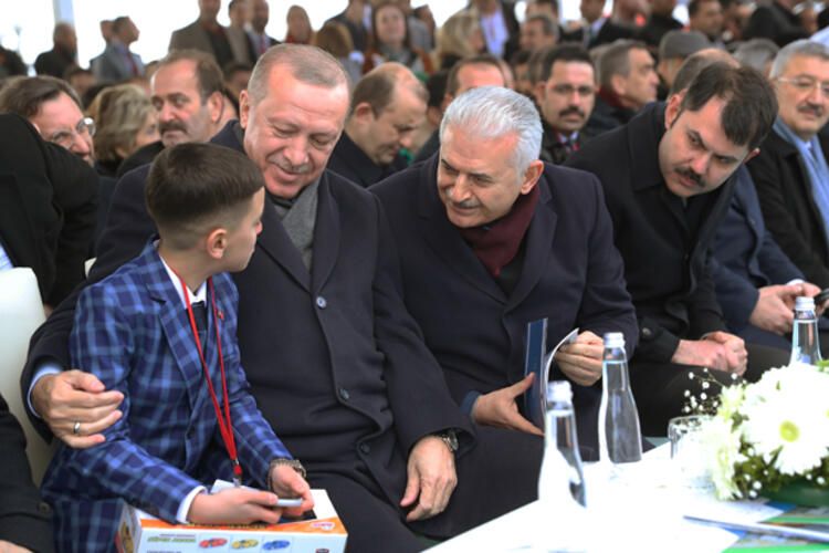 Menemen Çandarlı otoyolunu açtı, direksiyona geçti 24