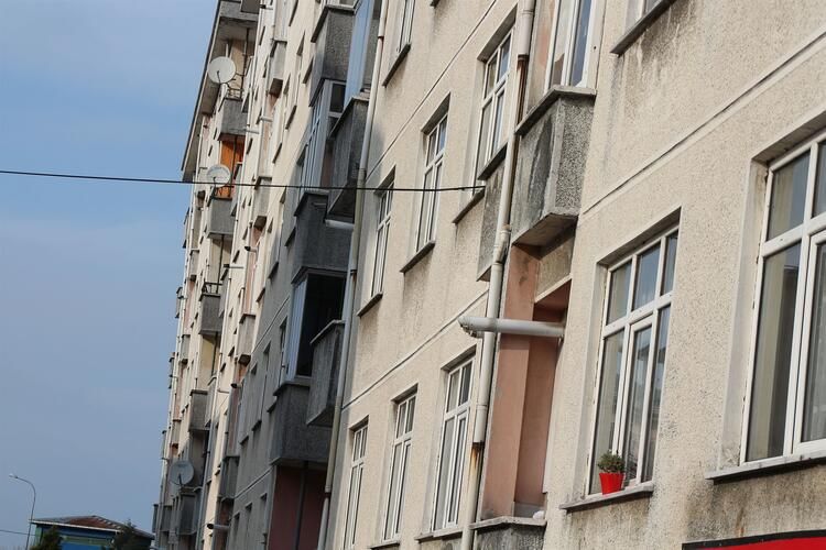 Pisa kulesi değil, Rize'de bir bina! 4