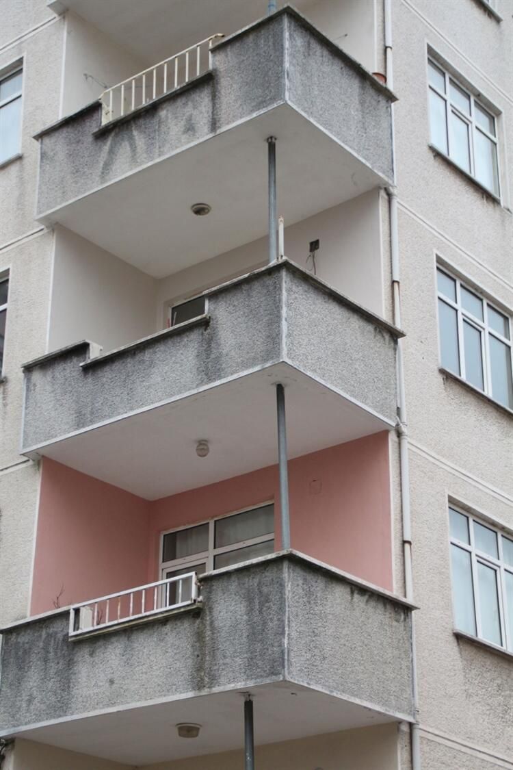 Pisa kulesi değil, Rize'de bir bina! 3