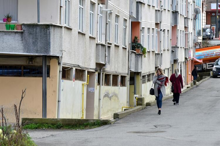 Pisa kulesi değil, Rize'de bir bina! 9