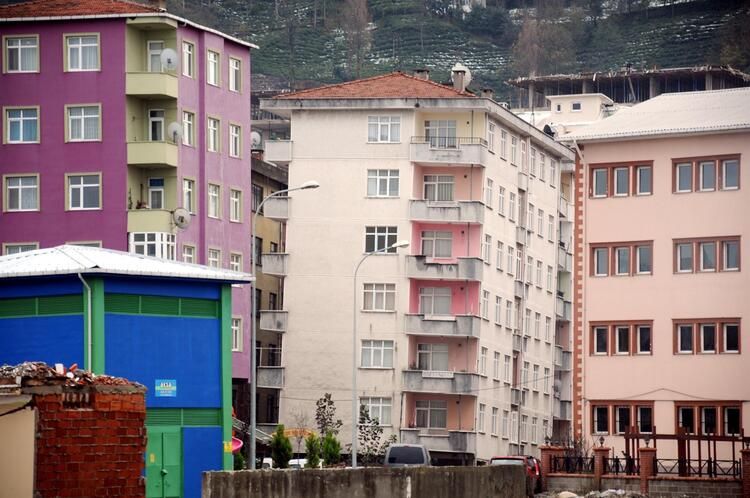 Pisa kulesi değil, Rize'de bir bina! 2