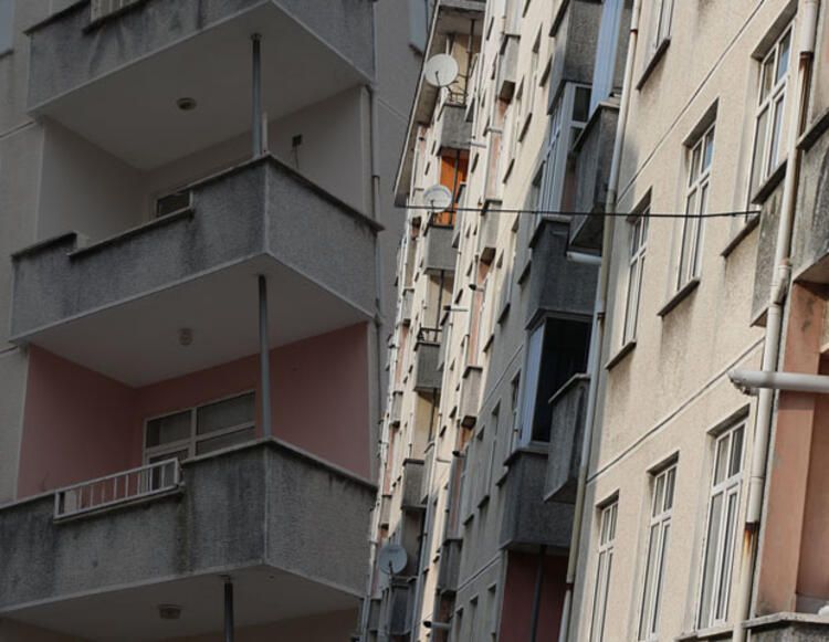 Pisa kulesi değil, Rize'de bir bina! 1