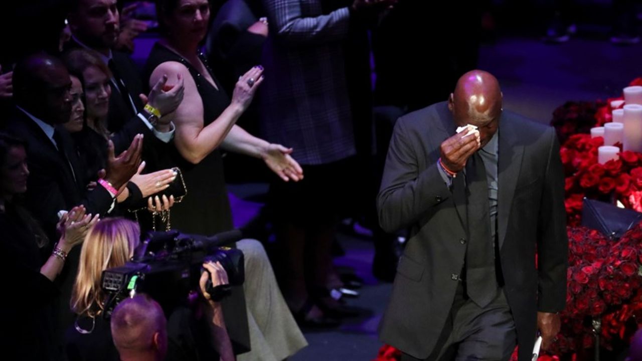 Kobe Bryant ve Gianna Bryant için anma töreni düzenlendi! Michael Jordan'ın gözyaşları... 10