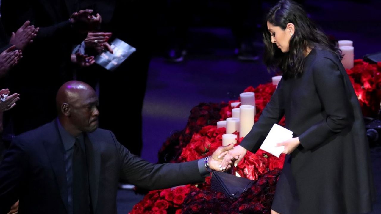 Kobe Bryant ve Gianna Bryant için anma töreni düzenlendi! Michael Jordan'ın gözyaşları... 5