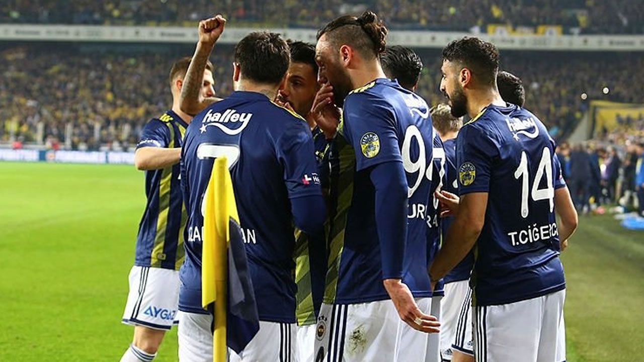 Fenerbahçe'de gidecekler ve kalacaklar belli oldu 2