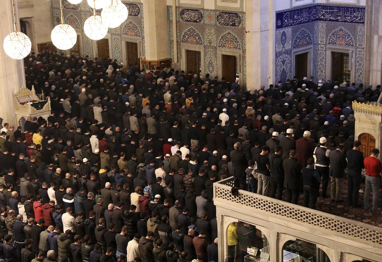 Yurttan Regaip Kandili manzaraları... 1